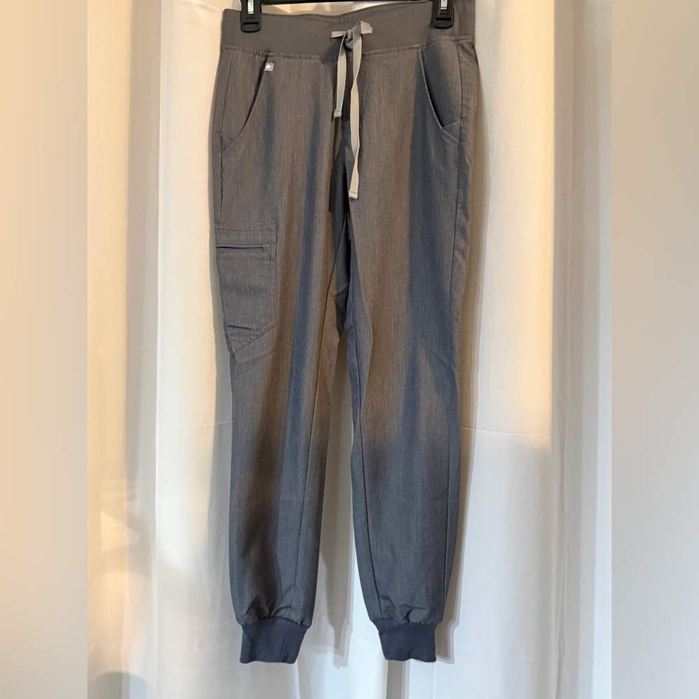 Figs Technical Collection Heather Grey Jogger Scr… - image 2